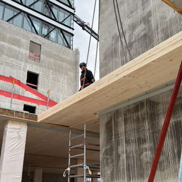 LOVT München Holzbau Montage